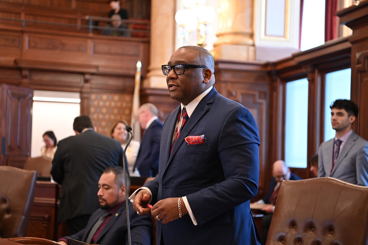 Sen. Belt 